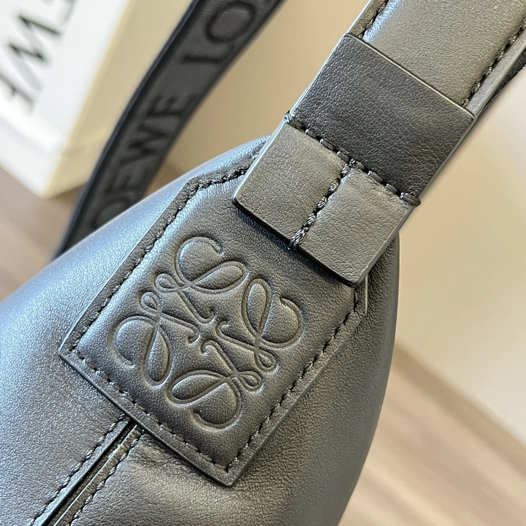 Loewe Cubi Bags Attractive 72180