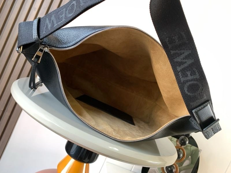 Flexible Loewe Cubi Bags 61336