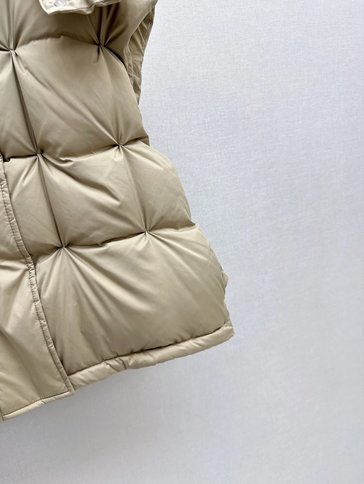 Minimalist Loewe Down Jackets 165465