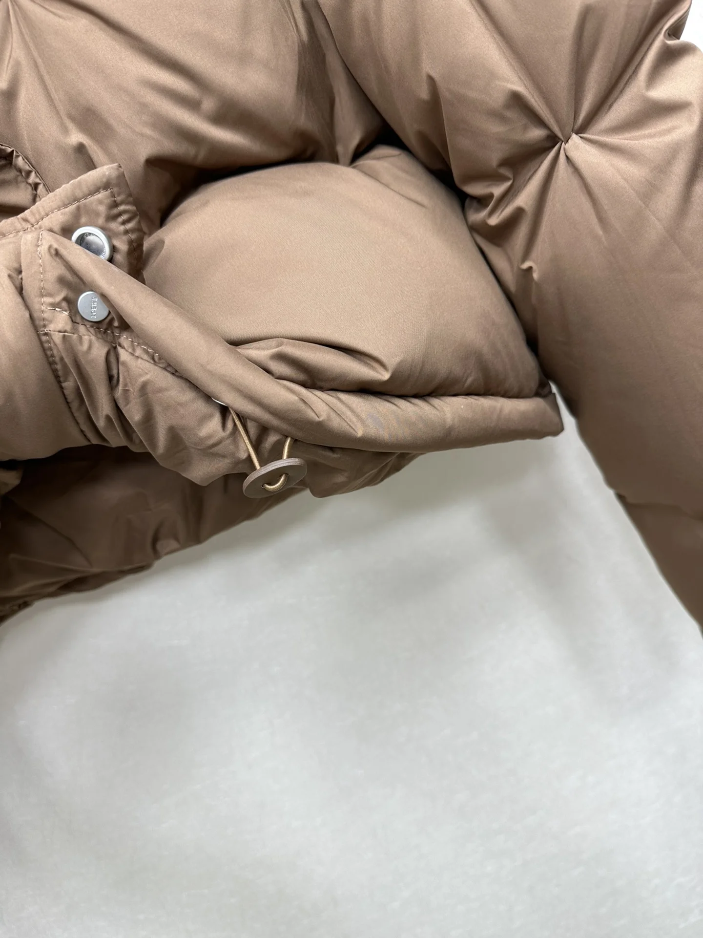 Loewe Down Jackets UrbanStyle 165492