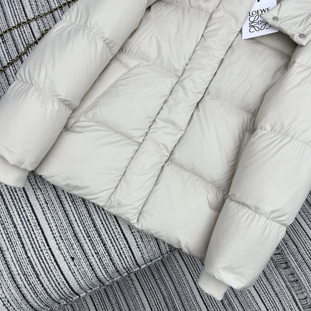 WeatherProof Loewe Down Jackets 165451
