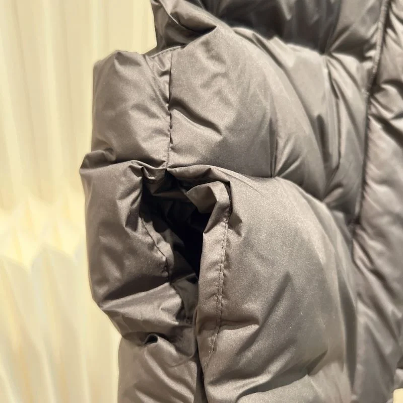 FlexibleFit Loewe Down Jackets 165009