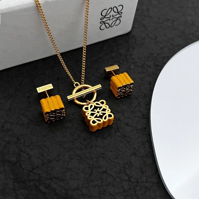 OnTrend Loewe Earrings 212589