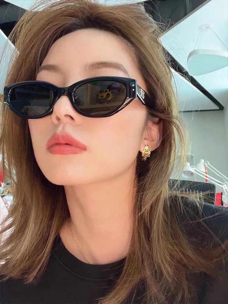 Loewe Earrings EasyMatch 211994