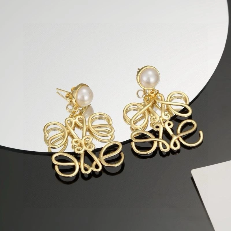 Sleek Loewe Earrings 211925