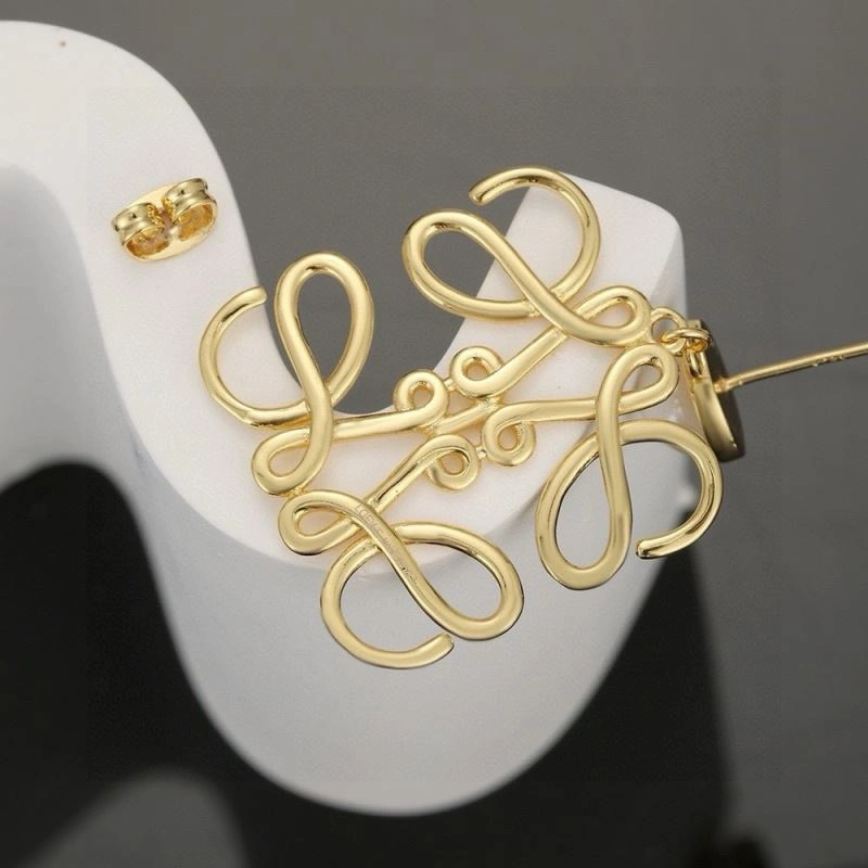 Sleek Loewe Earrings 211925
