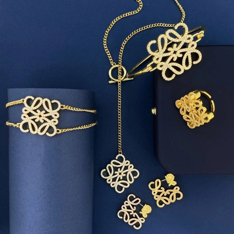 Loewe Earrings Bold 211181