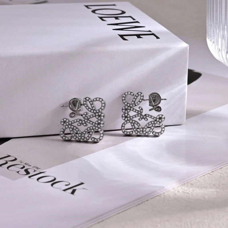 Loewe Earrings Premium 209239