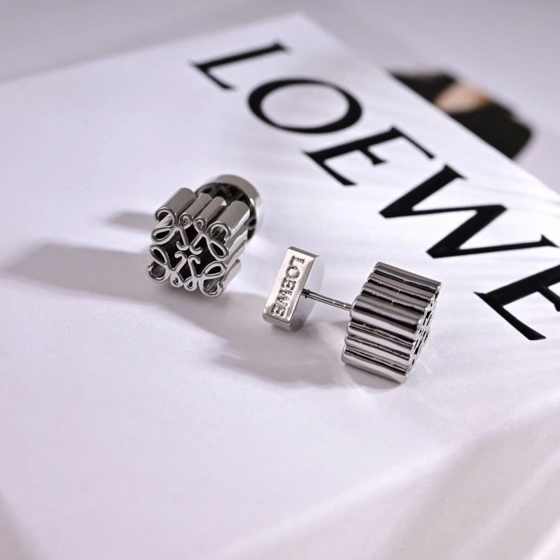 Sleek Loewe Earrings 208668