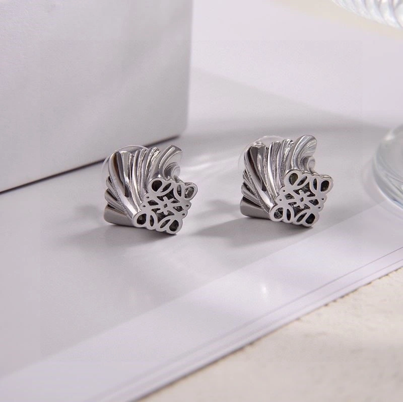 Casual Loewe Earrings 208662