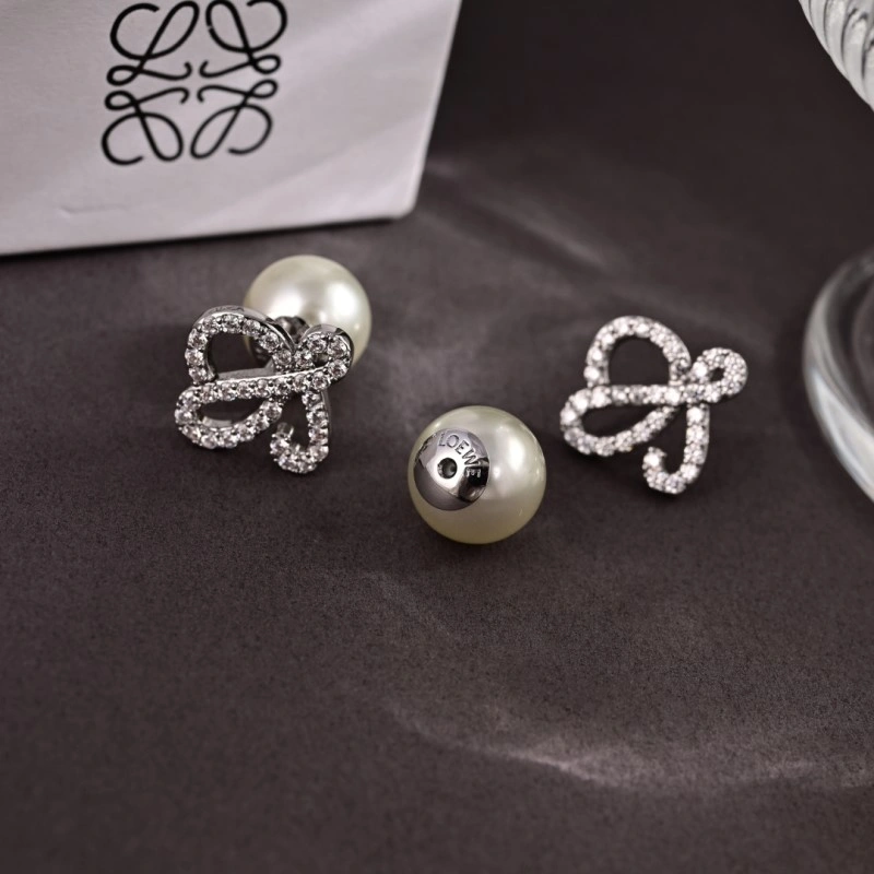Loewe Earrings Sophisticated 207916