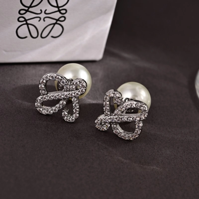 Loewe Earrings Sophisticated 207916