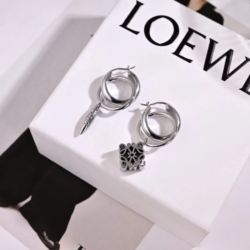 Loewe Earrings Elegant 207915