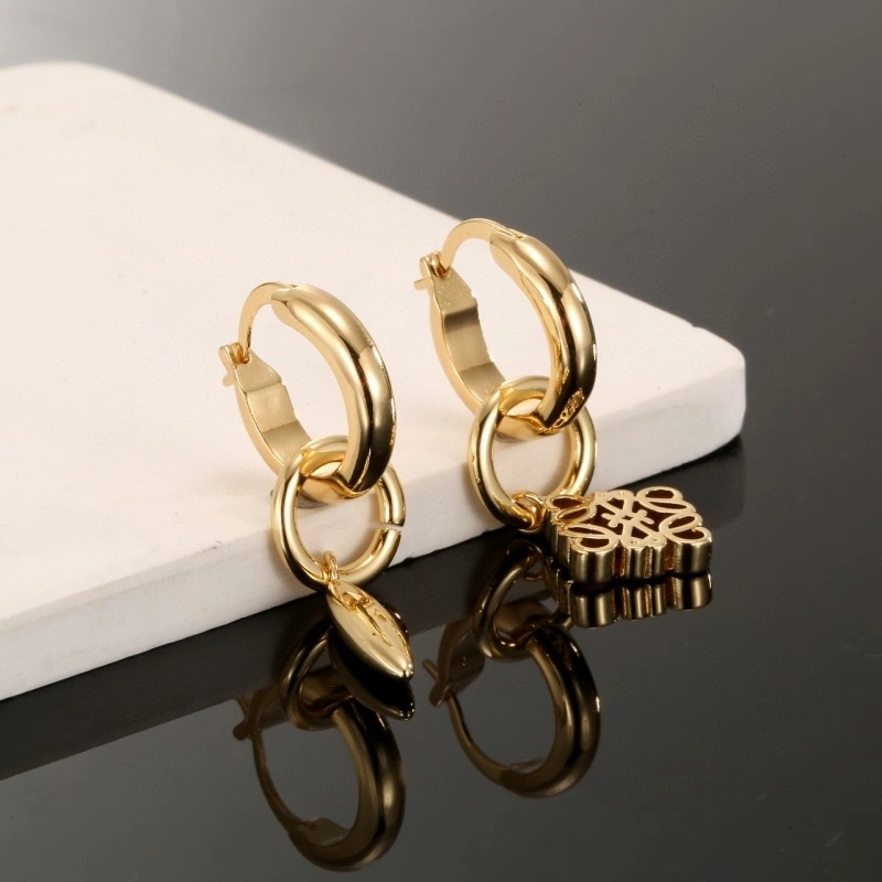 Seasonal Loewe Earrings 207906