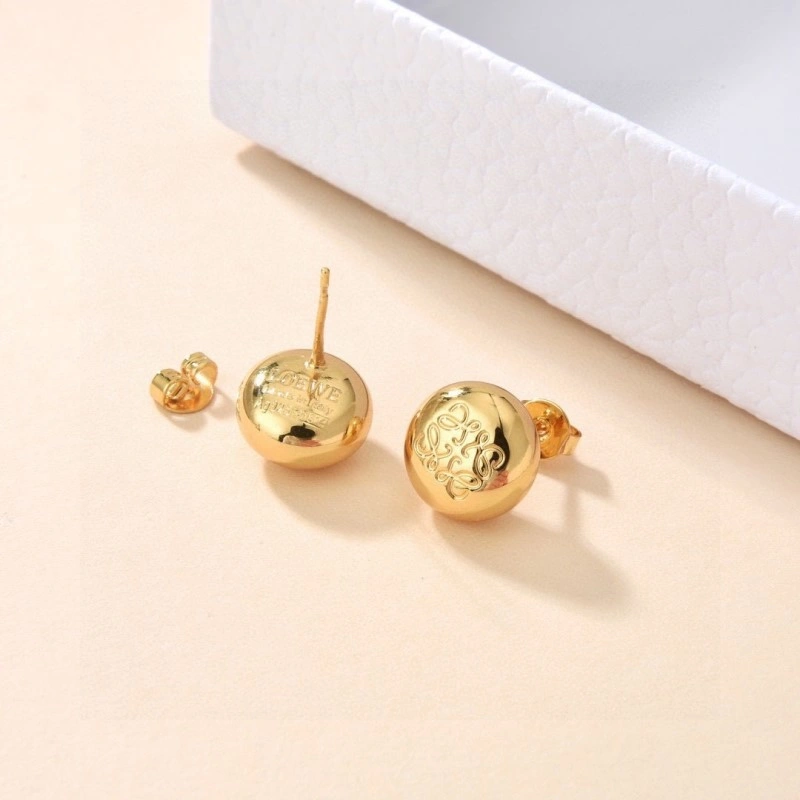 UrbanChic Loewe Earrings 207898
