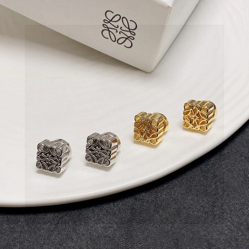Loewe Earrings Classic 207894