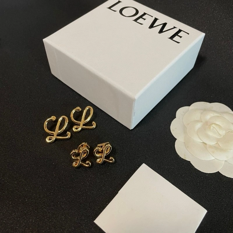 Loewe Earrings Sleek 207903