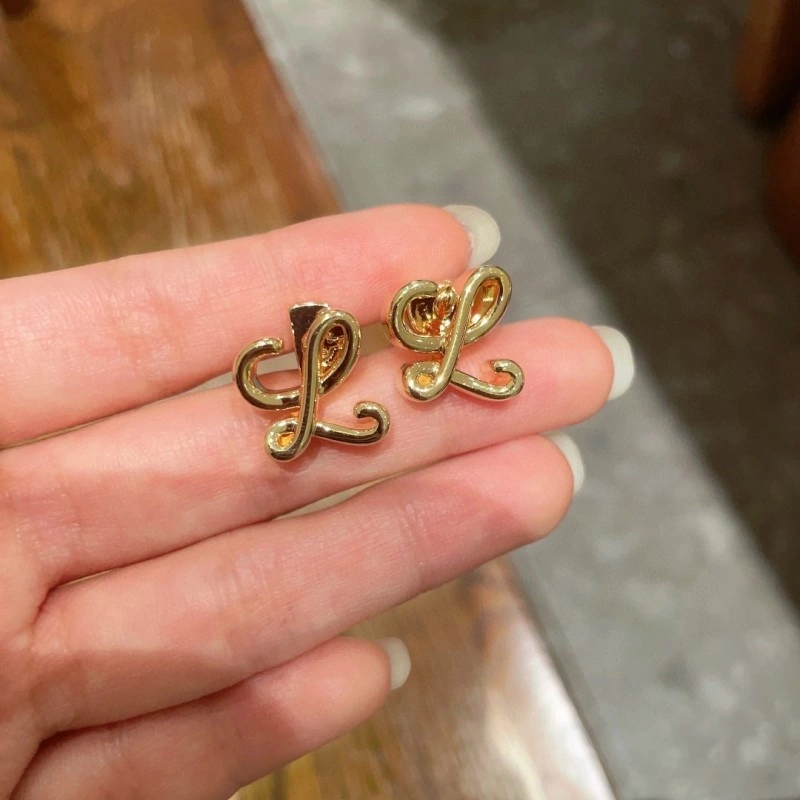 Loewe Earrings Sleek 207903