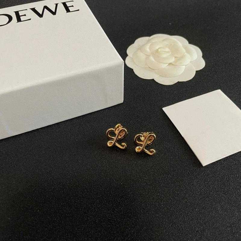 Loewe Earrings Sleek 207903