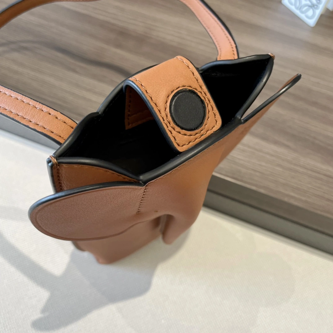 WaterResistant Loewe Elephant Bags 67277