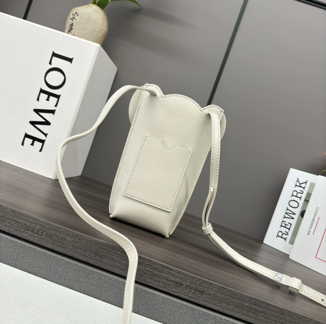 Loewe Elephant Bags Vibrant 67270