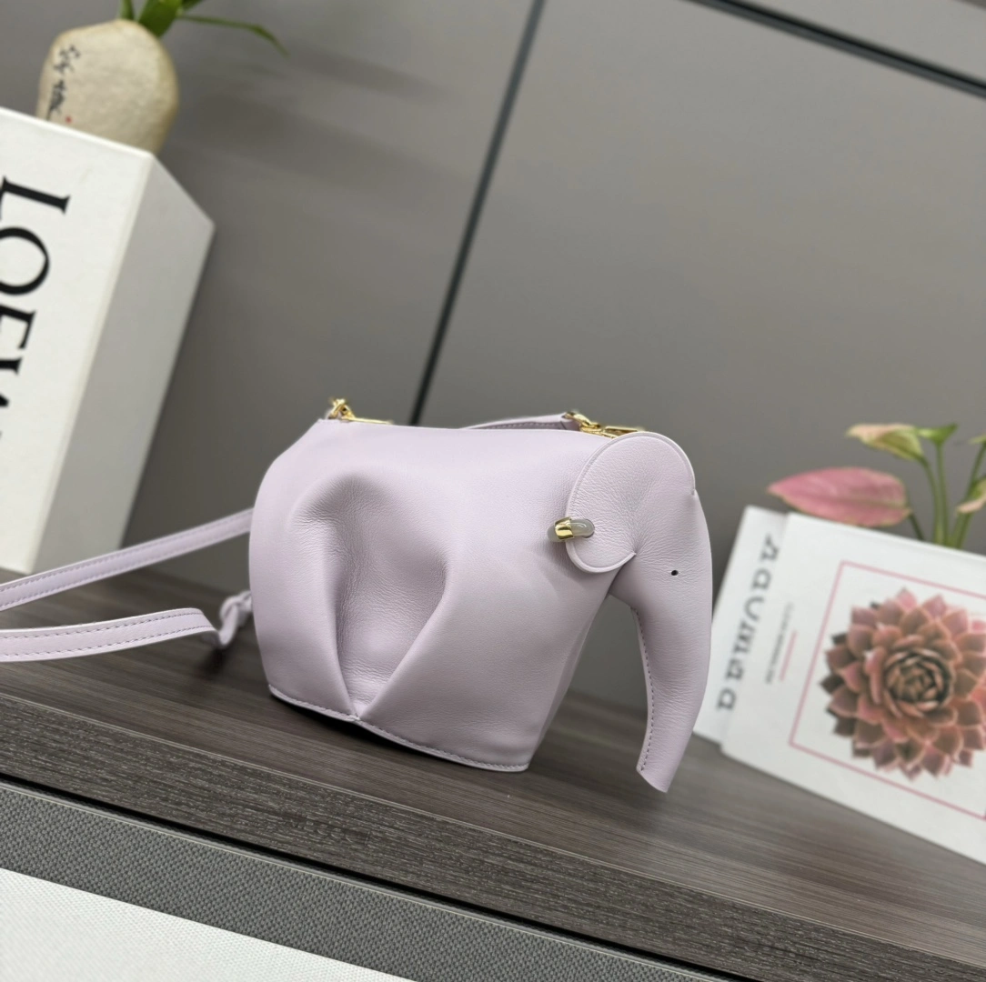 WellDesigned Loewe Elephant Bags 67235