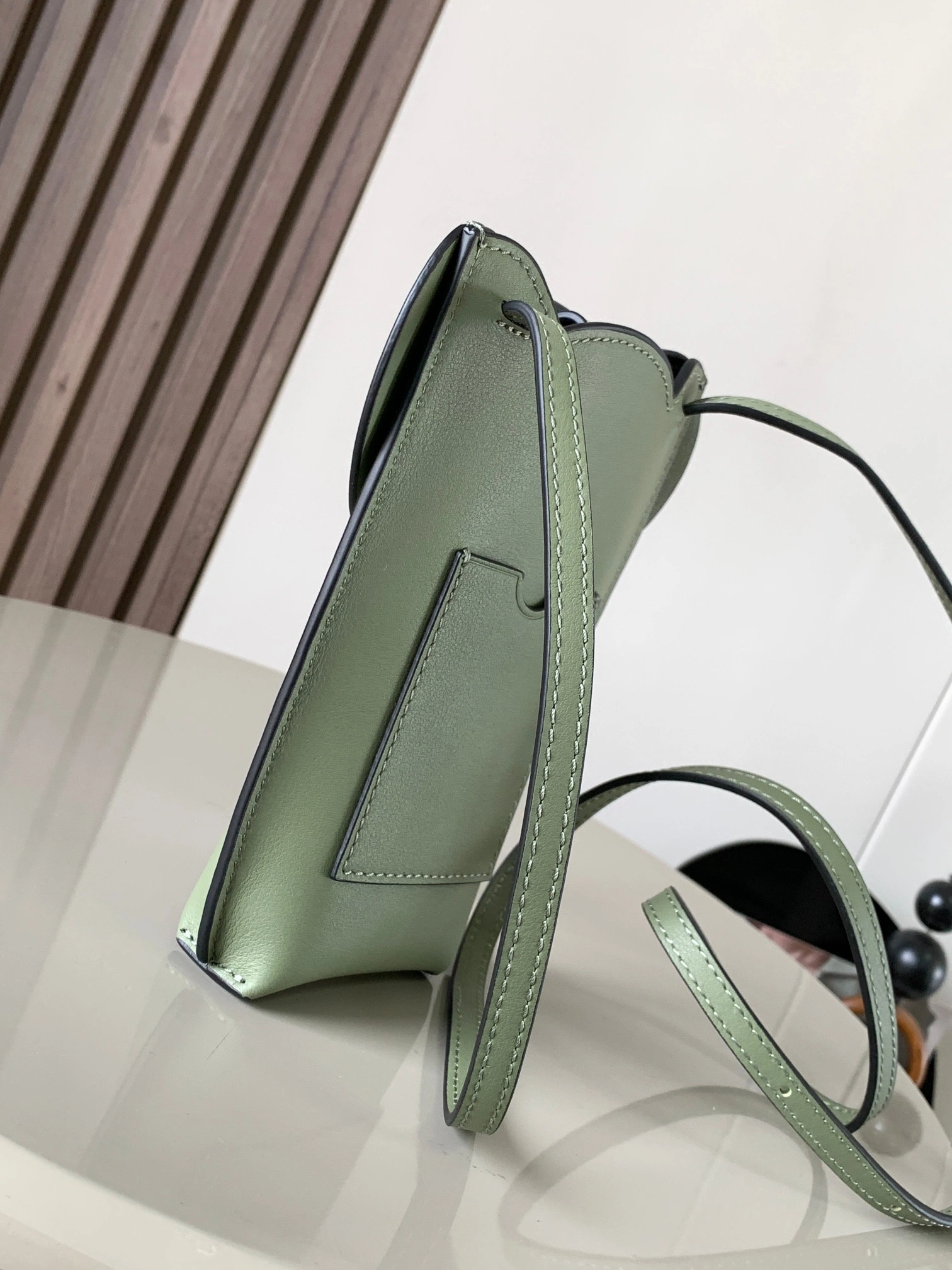 BestValue Loewe Elephant Bags 71989