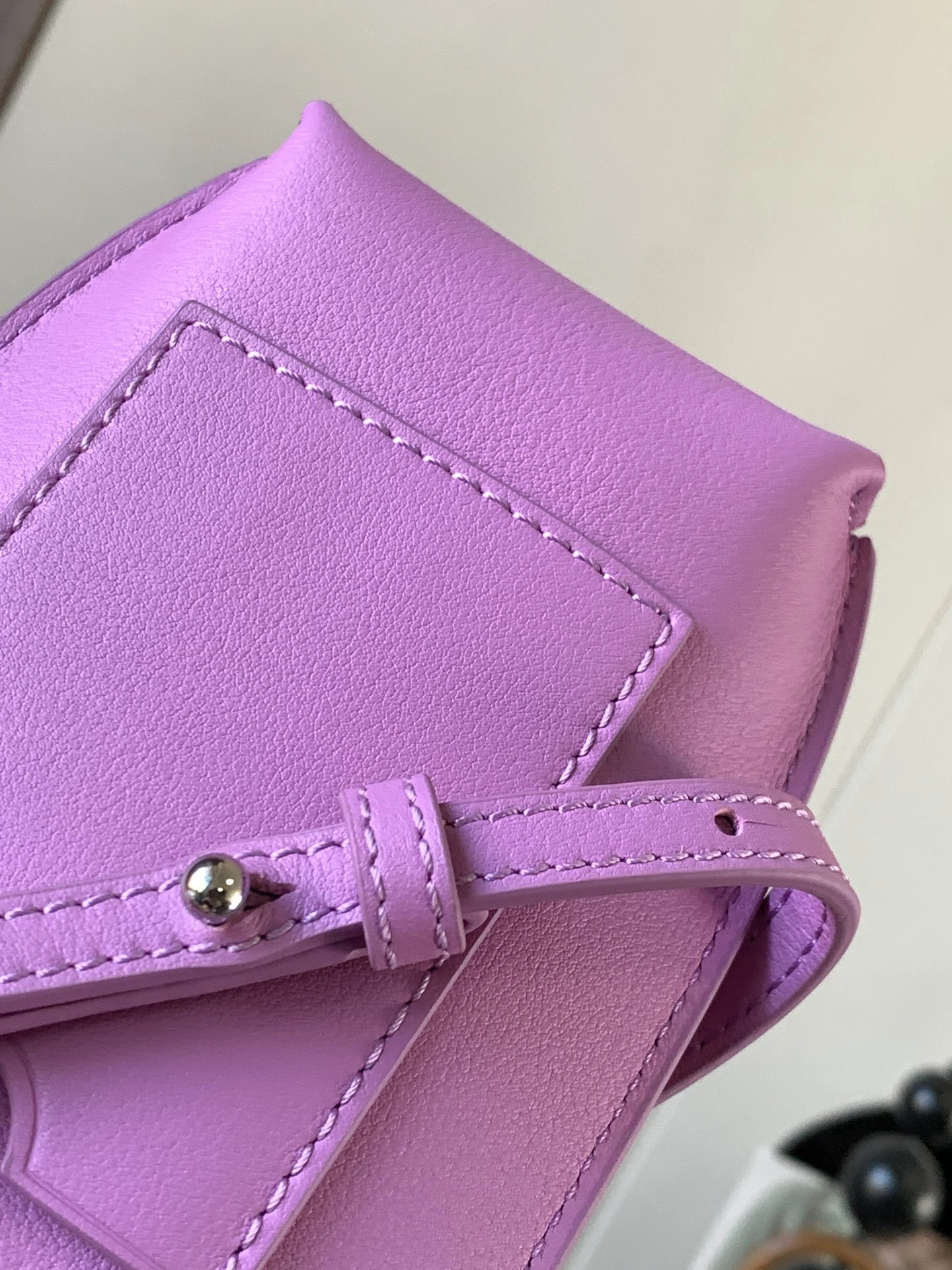 Loewe Elephant Bags Minimalist 71987