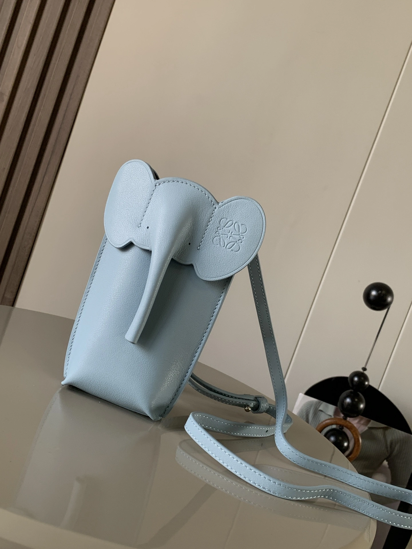 Durable Loewe Elephant Bags 71980