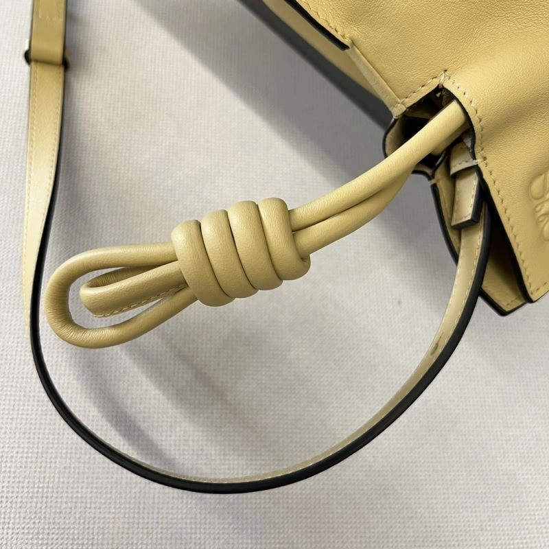 Timeless Loewe Flamenco Bags 58580