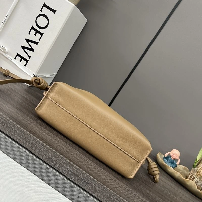 Loewe Flamenco Bags Modern 58573
