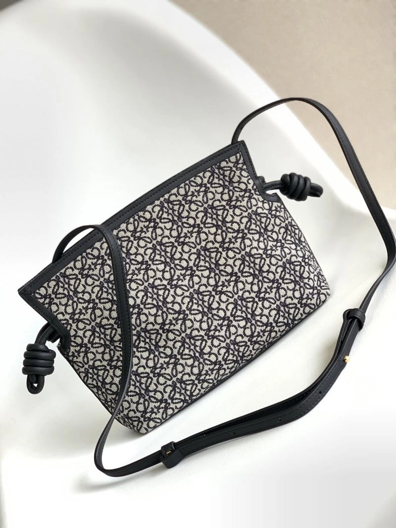 Loewe Flamenco Bags Sleek 58607