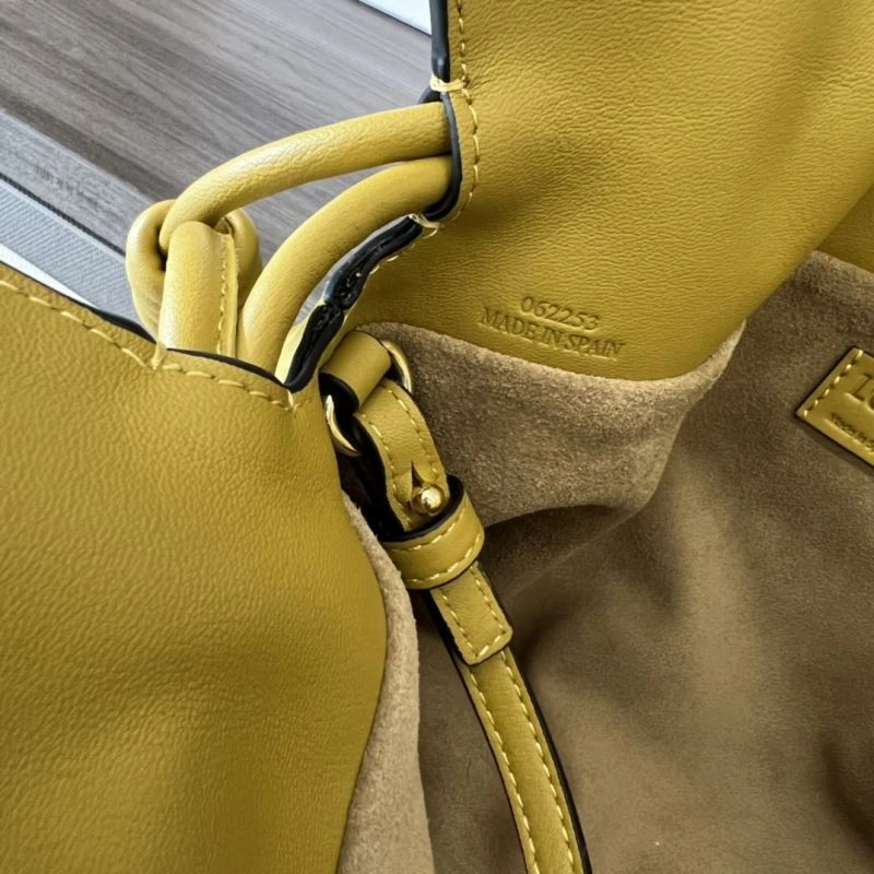 Lightweight Loewe Flamenco Bags 58557
