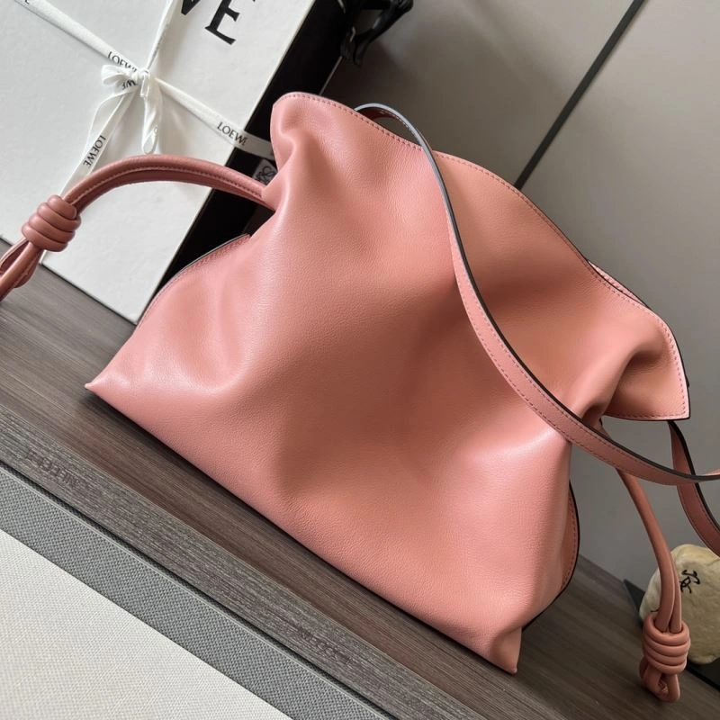 Neat Loewe Flamenco Bags 58544