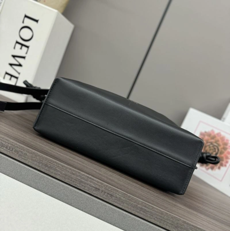 Sleek Loewe Flamenco Bags 58535