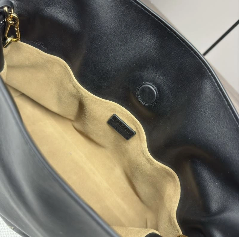 Sleek Loewe Flamenco Bags 58535