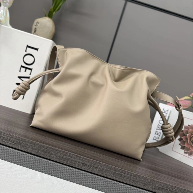 Sporty Loewe Flamenco Bags 58502