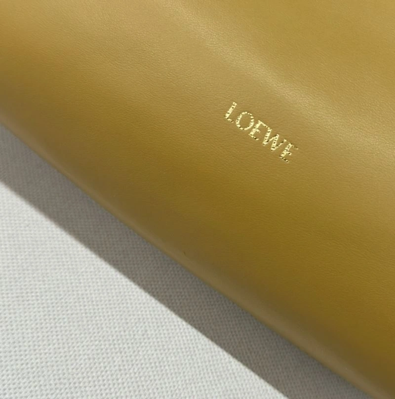 Loewe Flamenco Bags Cozy 58497