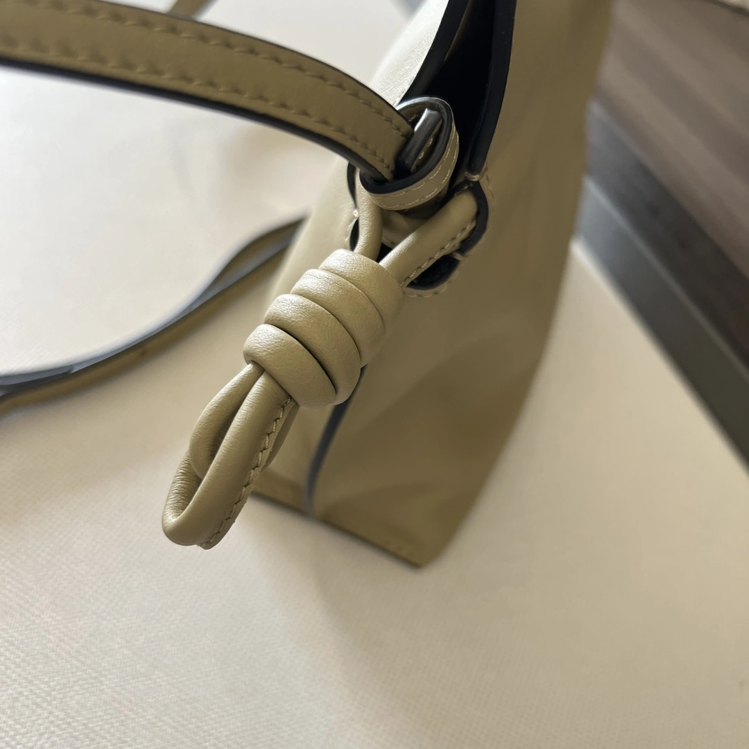 Loewe Flamenco Bags Affordable 72169