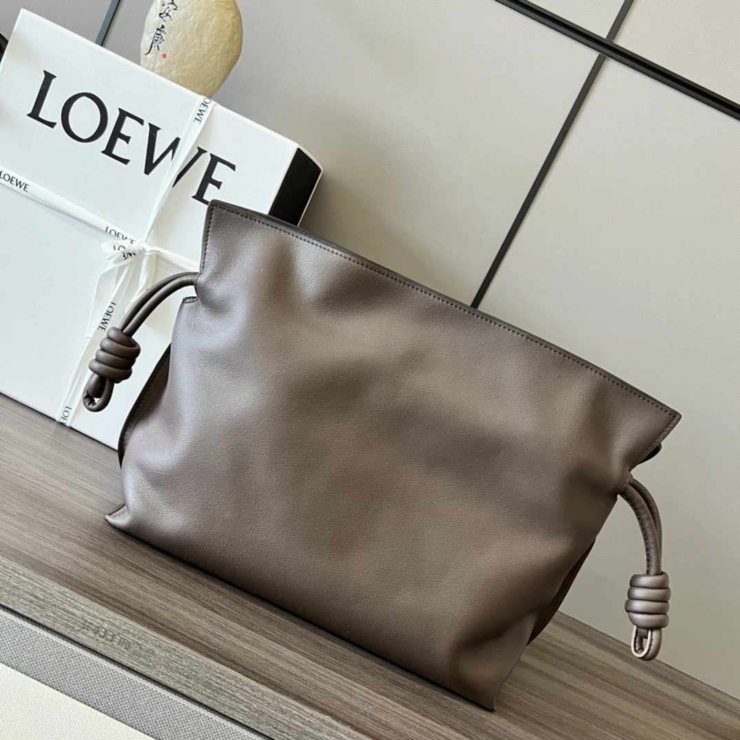 Loewe Flamenco Bags Sophisticated 72172