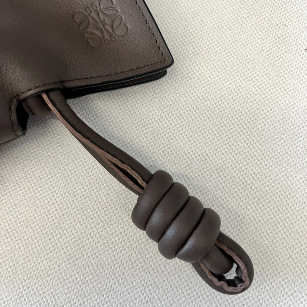Loewe Flamenco Bags Sophisticated 72172