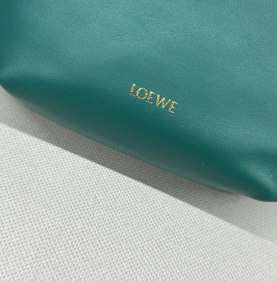 Lightweight Loewe Flamenco Bags 72166