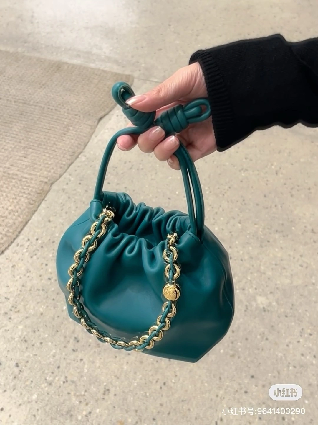 Lightweight Loewe Flamenco Bags 72166