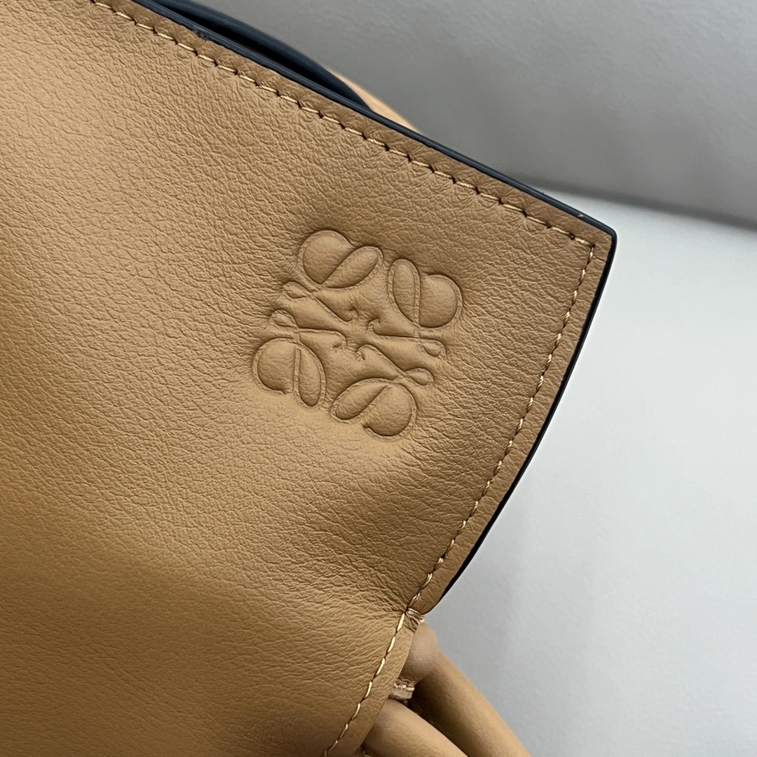 TimelessDesign Loewe Flamenco Bags 72164
