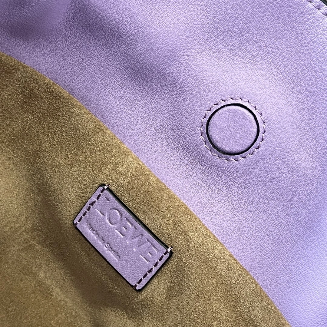 Sustainable Loewe Flamenco Bags 72162