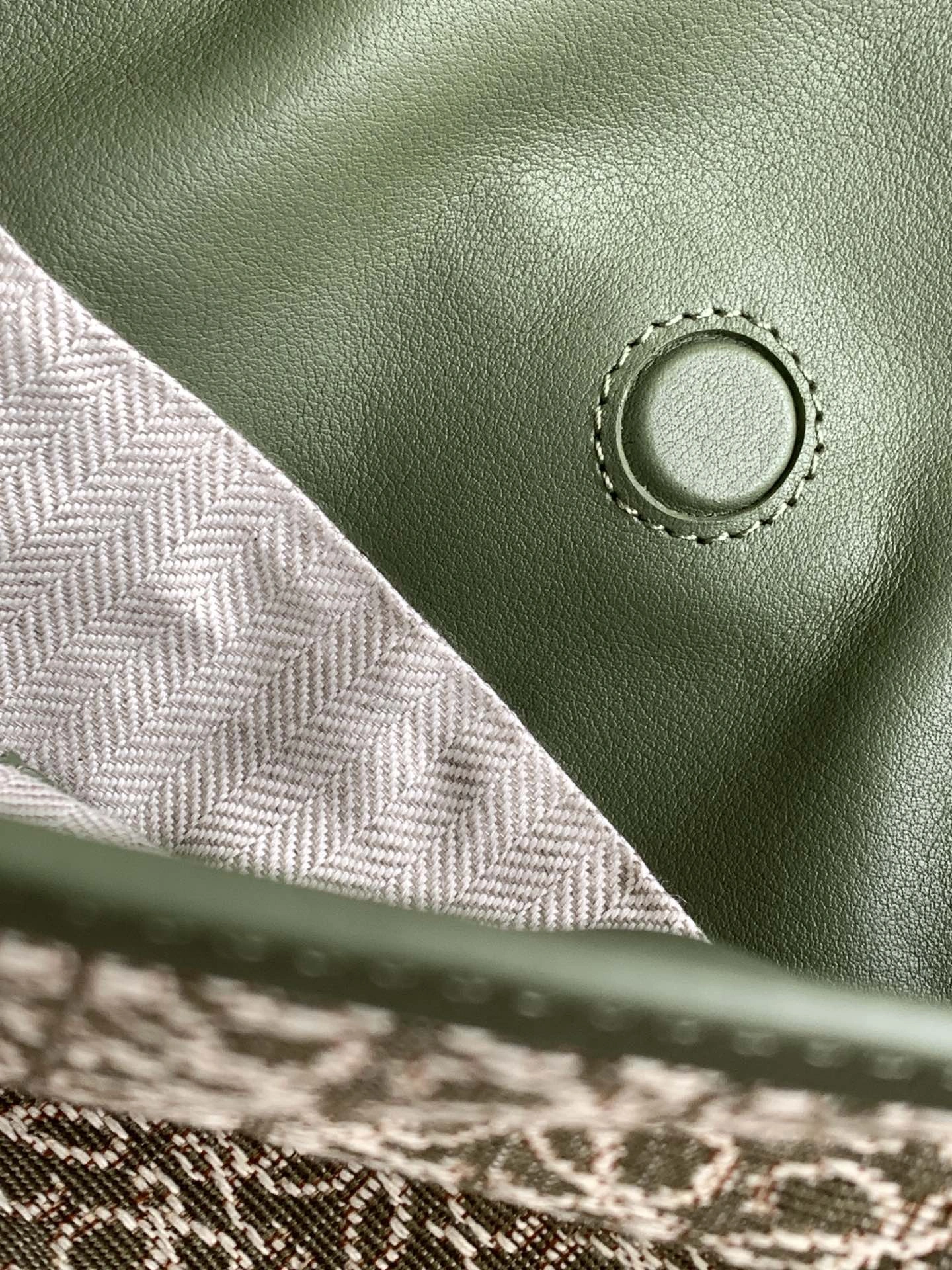 AllSeason Loewe Flamenco Bags 72165