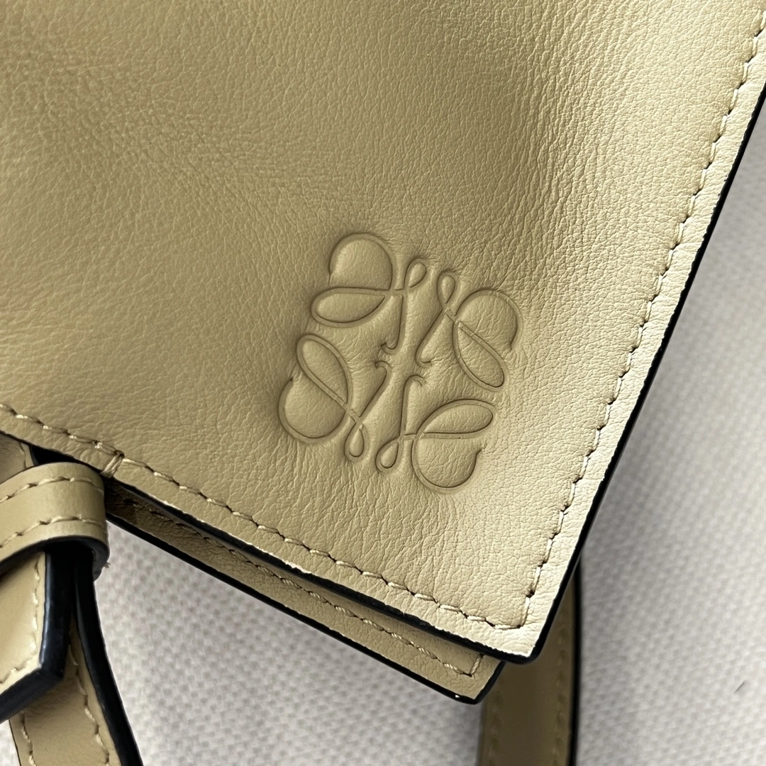 Loewe Flamenco Bags SmoothTexture 72158
