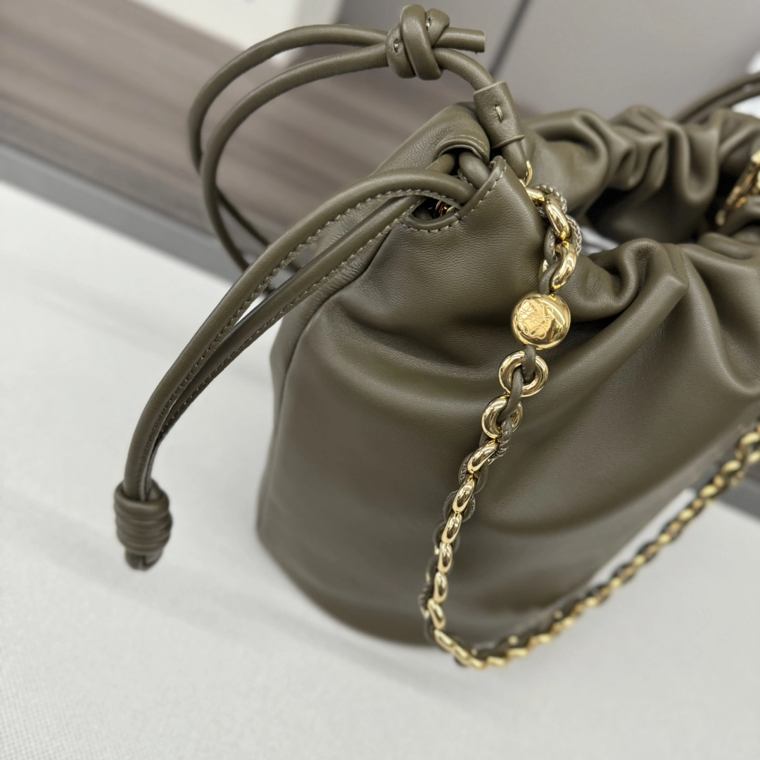 Loewe Flamenco Bags QuickDry 72154