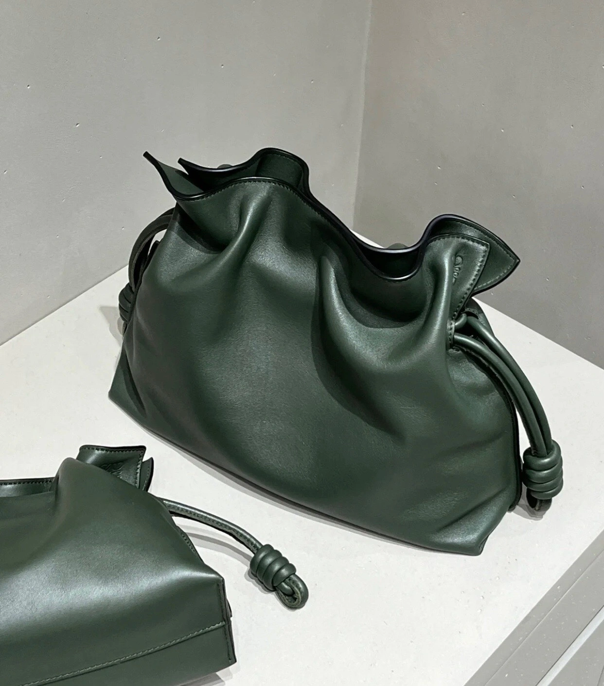 WellDesigned Loewe Flamenco Bags 72156