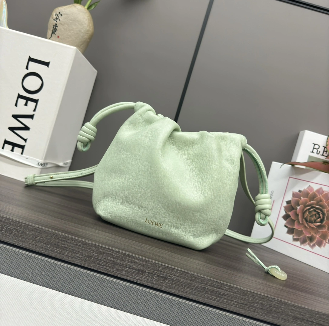 Loewe Flamenco Bags Contemporary 72168